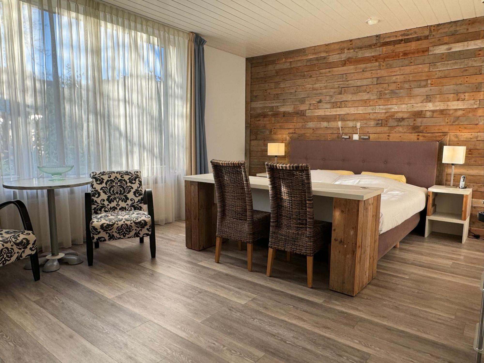 Hotel Kijkduin Домбург Екстер'єр фото